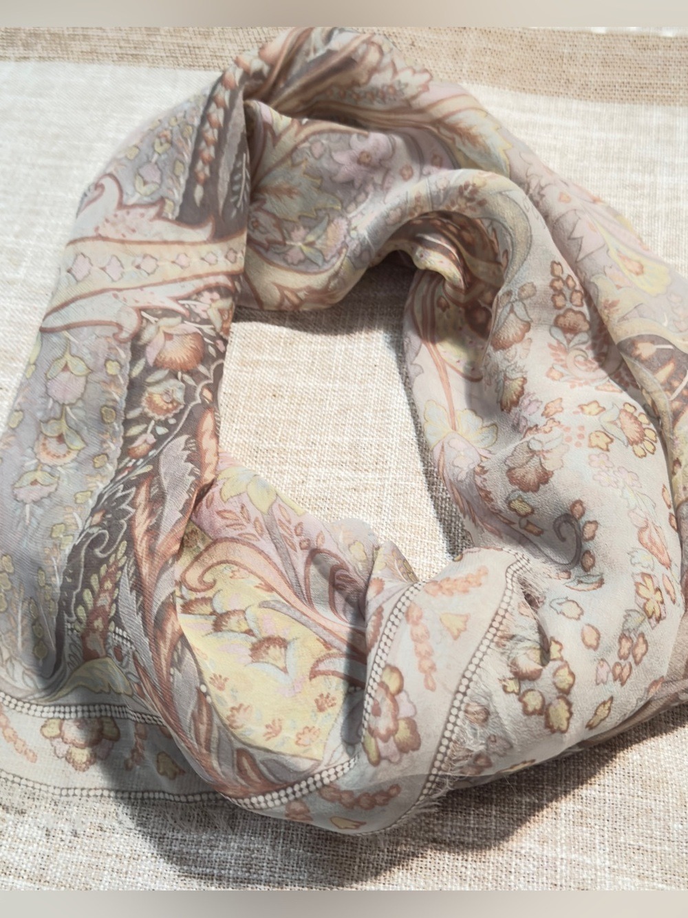 ETRO silk #010 Floral Paisley Silk Scarf - Beige Pink